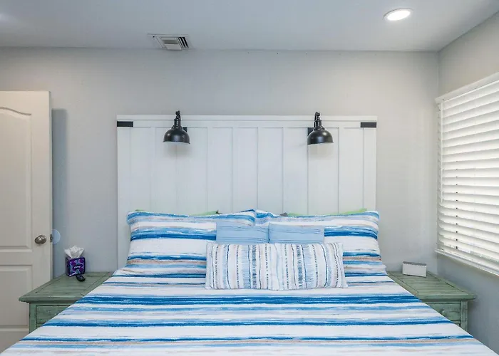 Ohana Beach, Private Dock, Family Fun! Holiday home Parker